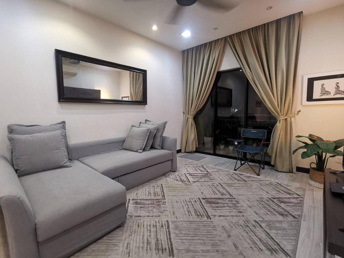 Enarahomes ชาห์อาลัม ภายนอก รูปภาพ